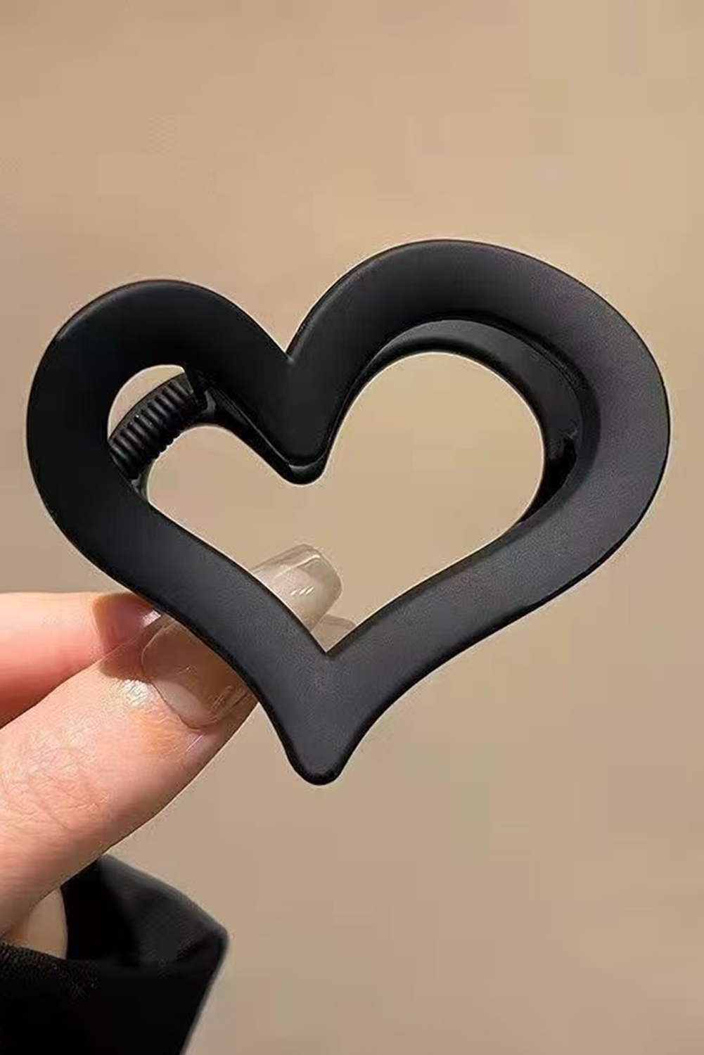 Black Cutout Heart Shape Hair Clip