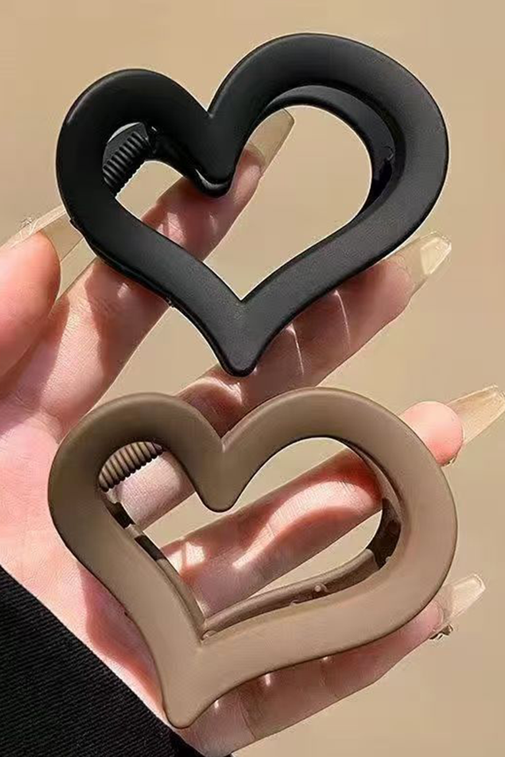 Black Cutout Heart Shape Hair Clip