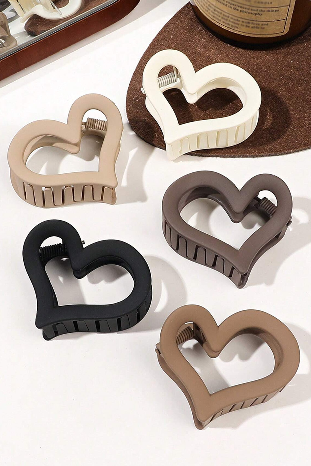 Black Cutout Heart Shape Hair Clip