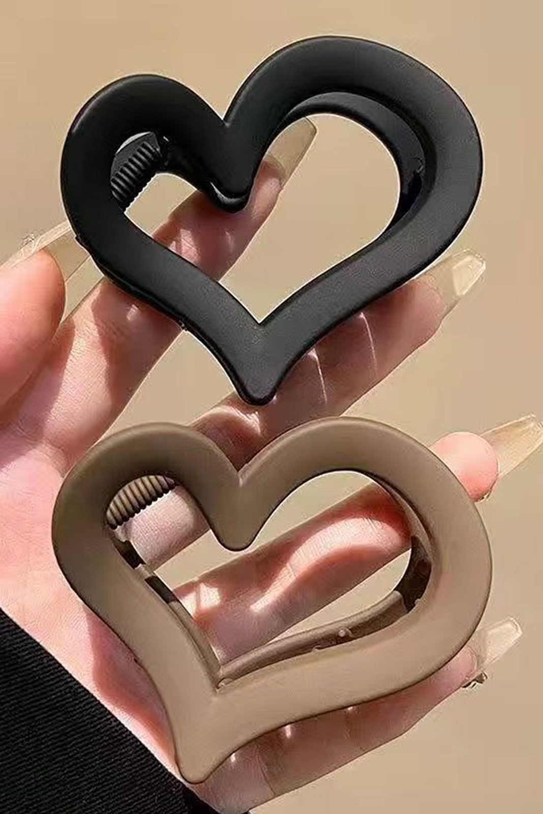Black Cutout Heart Shape Hair Clip